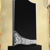 Памятник 028