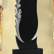 Памятник 033