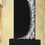 Памятник 053