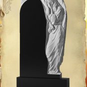 Памятник 007